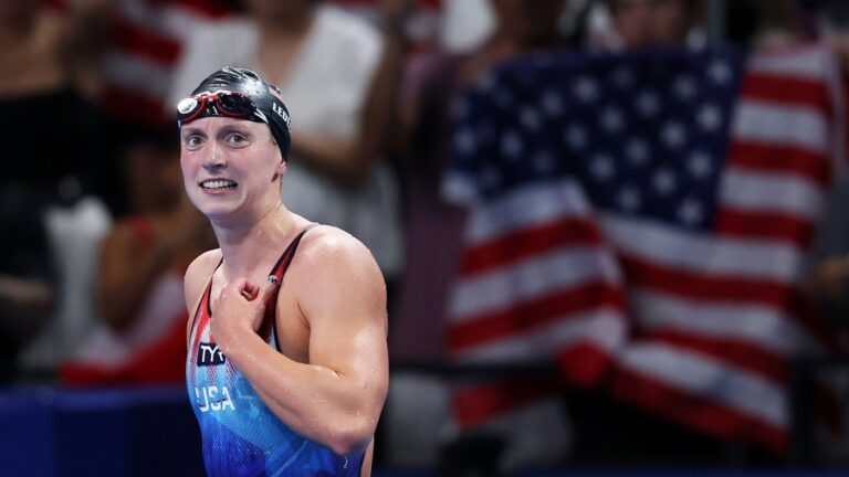 Katie Ledecky wins 800m freestyle, her ninth Olympic gold : ...