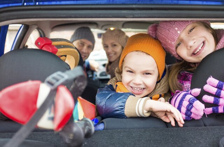 Tips for a Stress-Free Family Road Trip During Winter Break