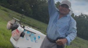 Community Rallies To Buy Ice Cream Truck For Beloved Tampa Vendor Walking Miles In Summer Heat