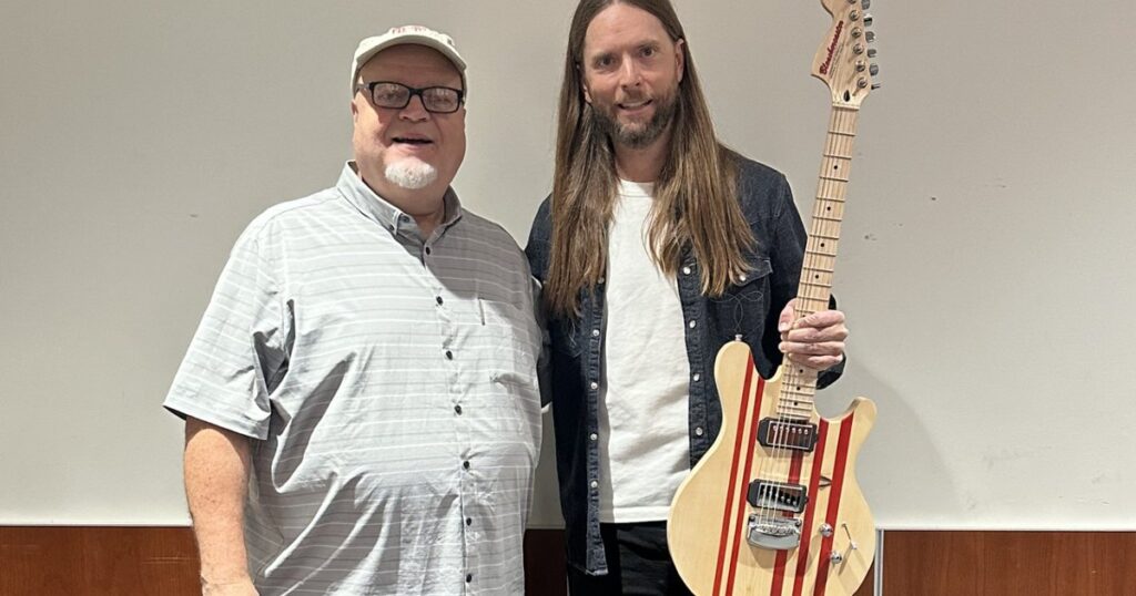 Maroon 5 guitarist leaves Lincoln with more than memories