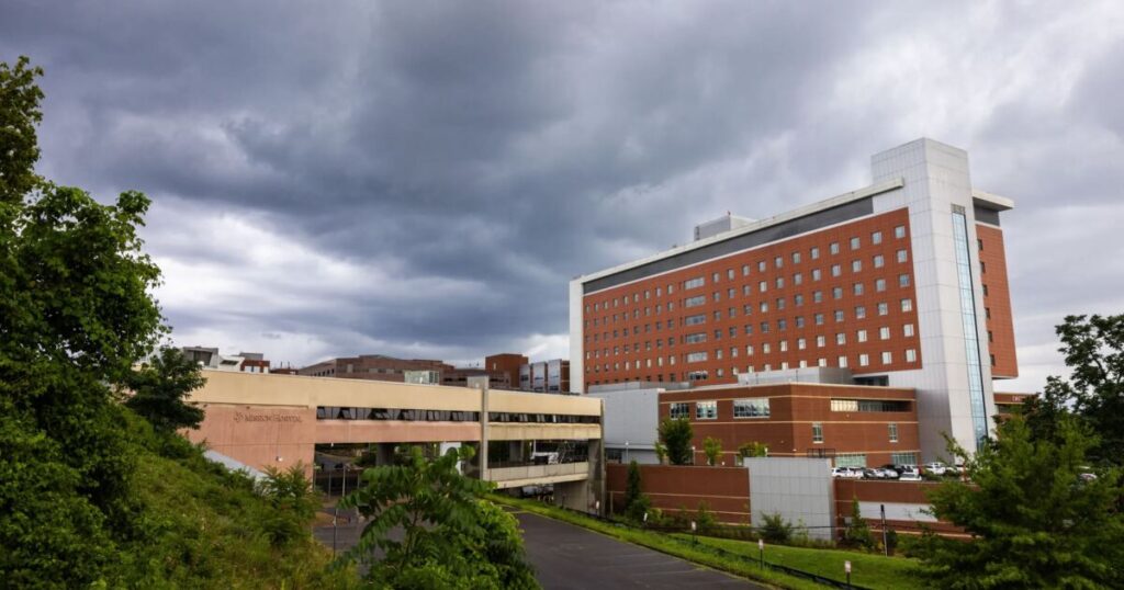 HCA reports $3.8 billion increase in 2025, citing rise in admissions, volume