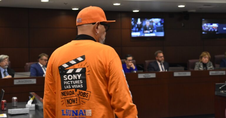 Al Aire con KUNR - 21 de noviembre de 2025