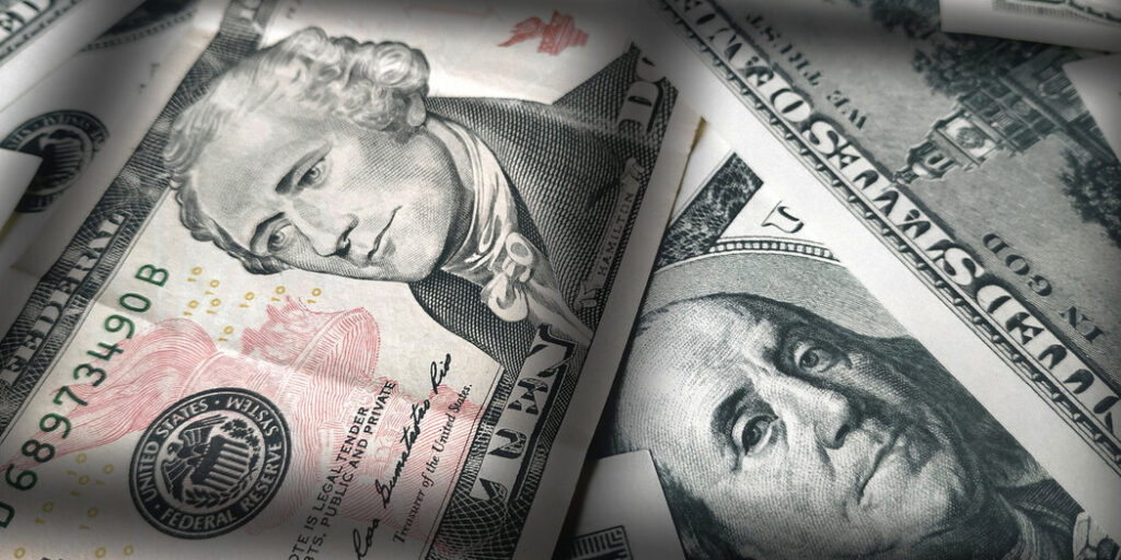 How Congress Can Rein in Surging Political Corruption