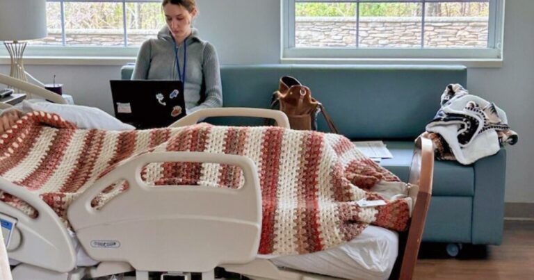 Geisinger medical students accompany Scranton, Wilkes-Barre Allied hospice patients with No One Dies Alone program