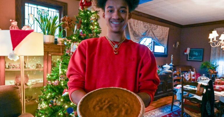 Sweet potato pie brings Wilkes-Barre baker back to second grade