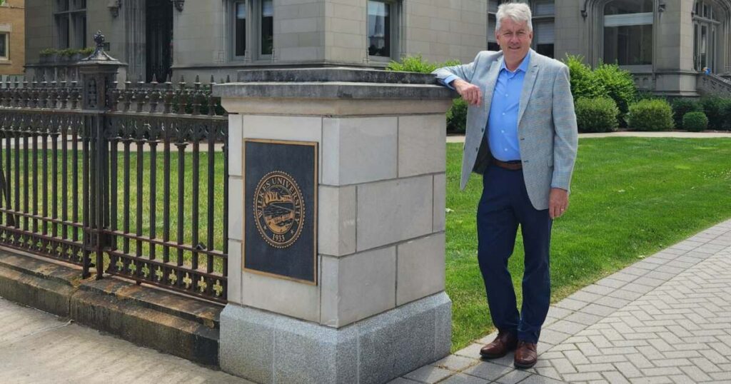 Amid student protest, financial challenges, president of Wilkes University says he will retire