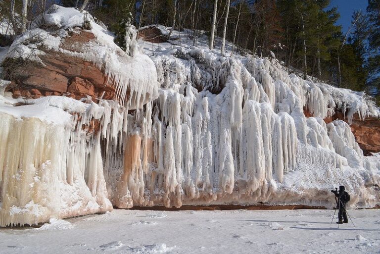Apostle Islands National Lakeshore Ice Caves