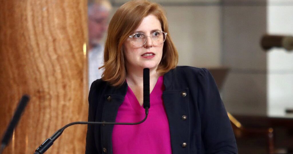 Nebraska Legislature reprimands senator who removed pictures from walls