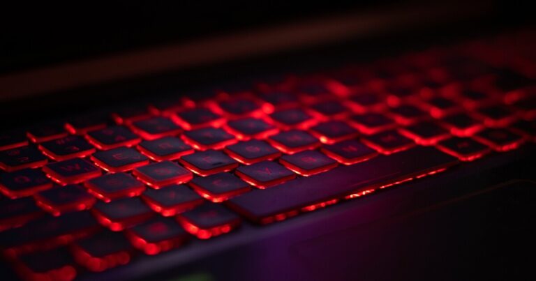 Social media influencers confront UGA professor for alleged inappropriate messages to a minor