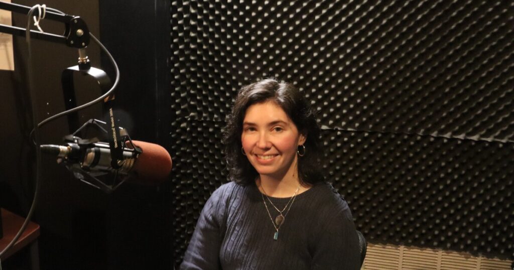 Athens’ new poet laureate says connection will guide her term