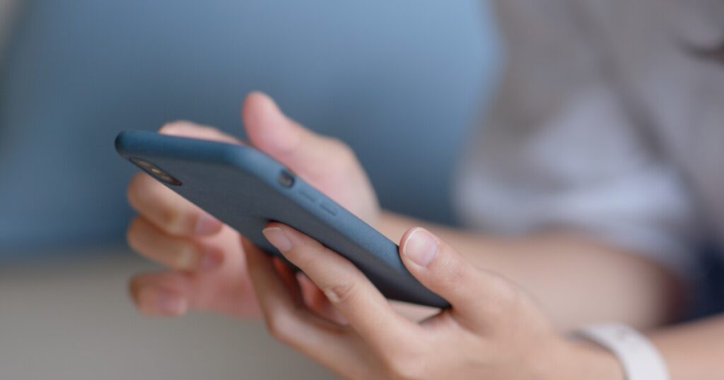 Officials warn residents about fake traffic violation texts