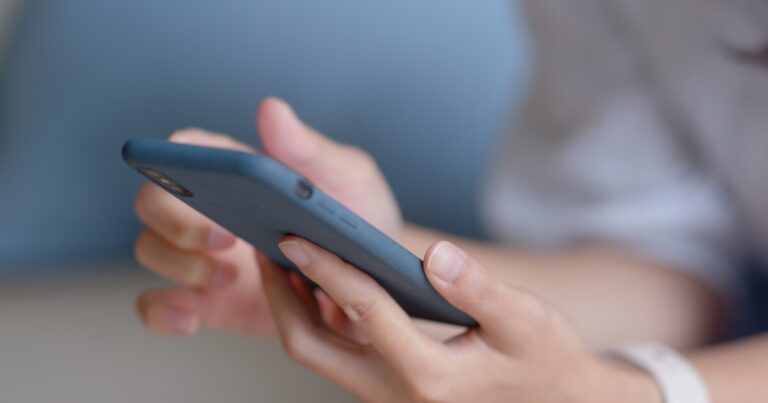 Officials warn residents about fake traffic violation texts