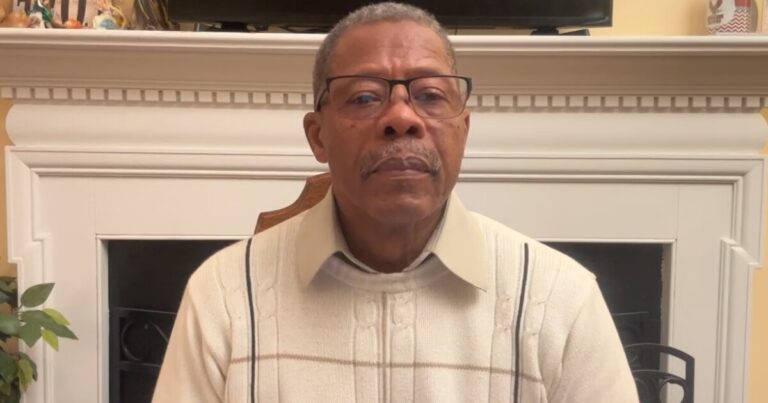 Mount Olive mayor retains title, but almost no power, after unanimous board vote