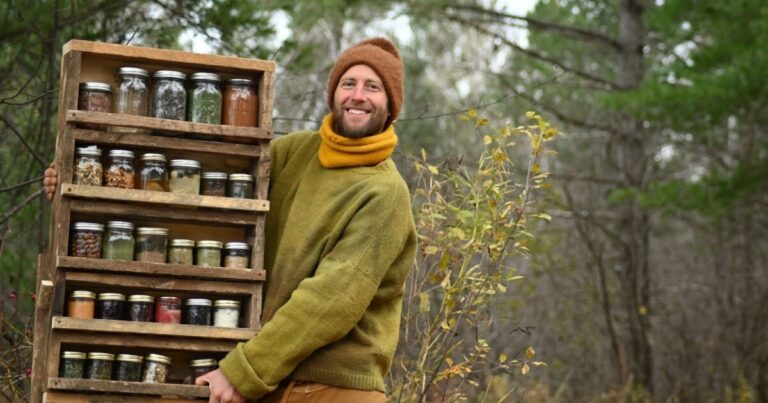 National activist and forager visits Georgia