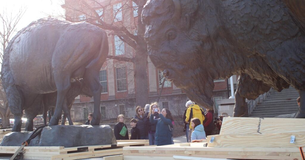 Bison statues visit Lincoln on the way to the national mall