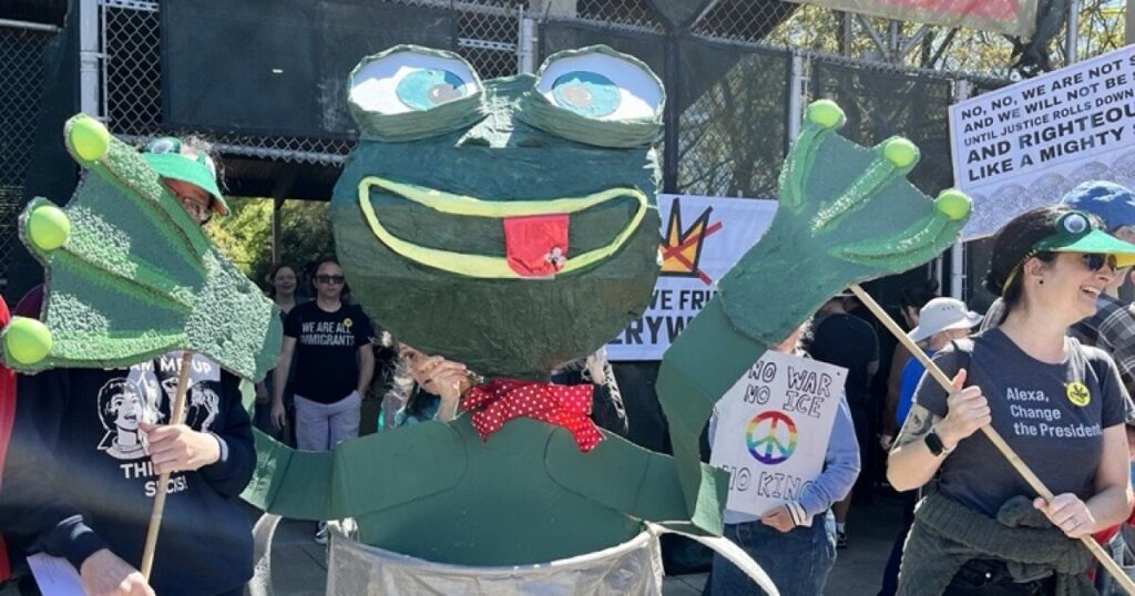 No Kings 3 protest draws hundreds to Athens