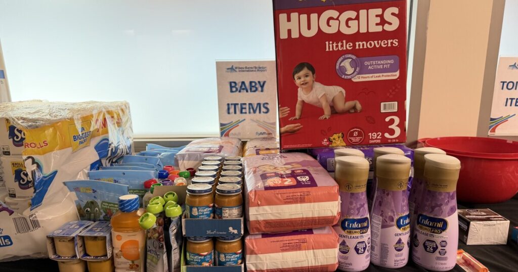 As search for new airport leader begins, AVP employees seek to help payless TSA agents