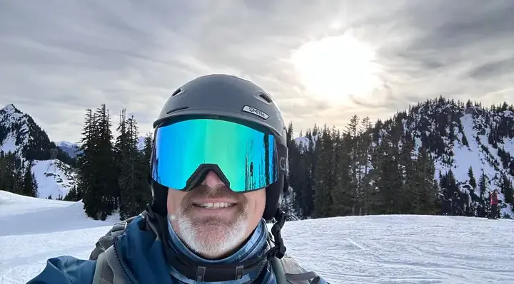 Buried In An Avalanche For 4 Hours — His Wife’s ‘Find My iPhone’ Check Saved His Life