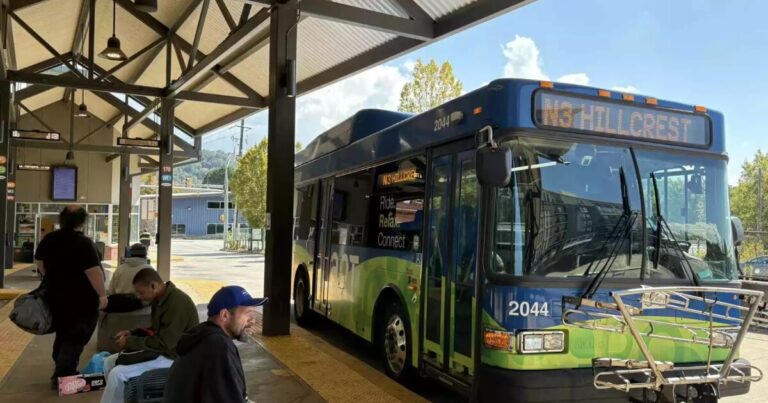 Asheville’s bus operator has performance and personnel issues. The city still renewed its contract