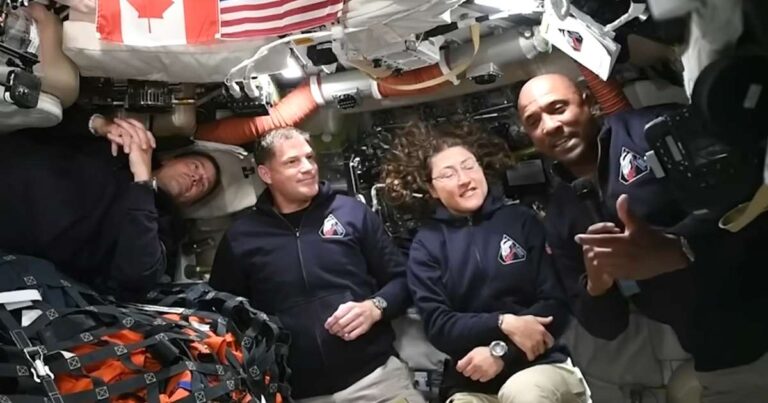 astronaut-victor-glover-easter-message