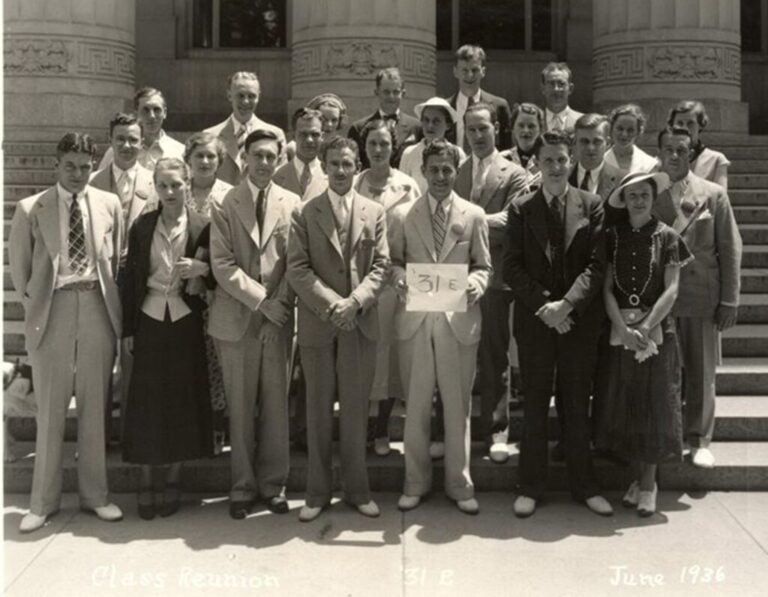 The Michigan Engineering Class of 1931, standing in front of Angell Hall, at their five-year reunion in June 1936.