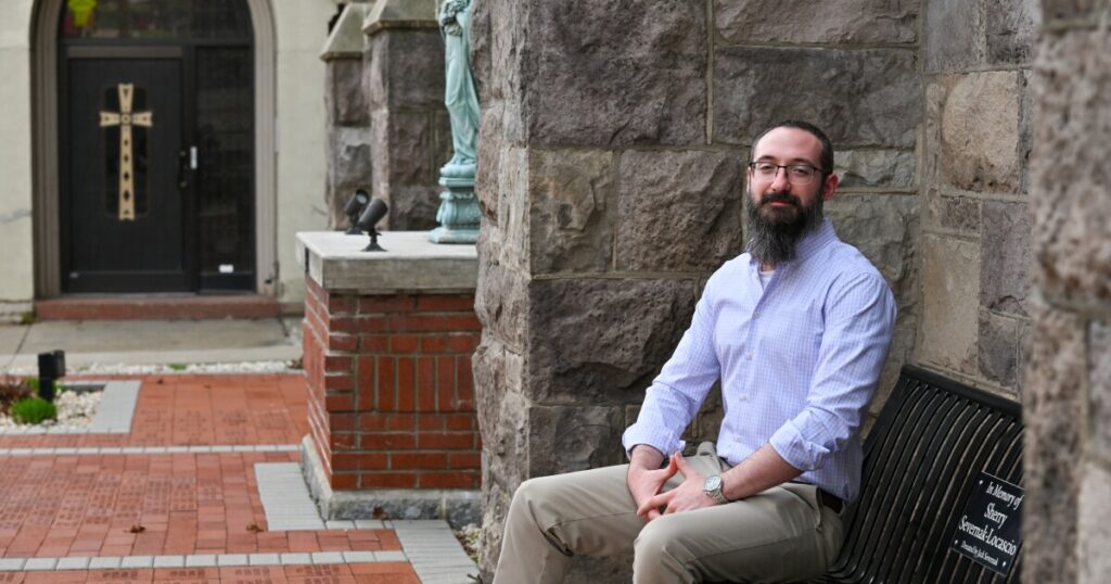 Diocese of Scranton, echoing national trends, set to welcome over 300 new Catholics at Easter