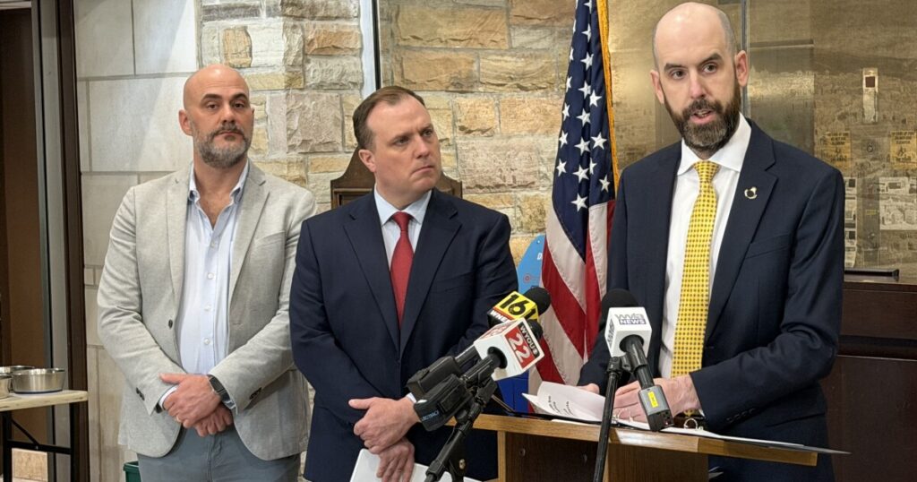 Officials, district attorney push bans on kratom sales, possession in Scranton