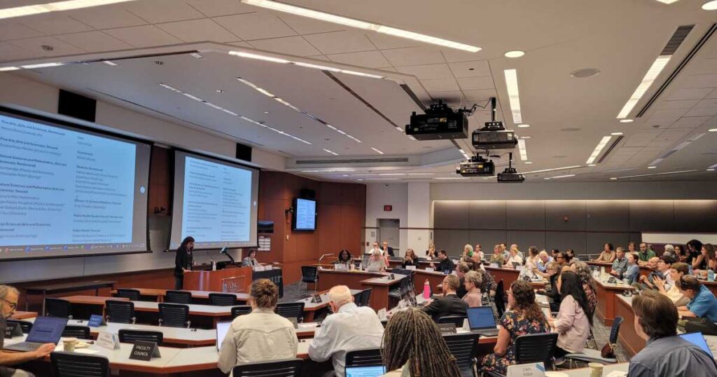 UNC-Chapel Hill faculty say civics school is eroding trust, formalize concerns about its leadership