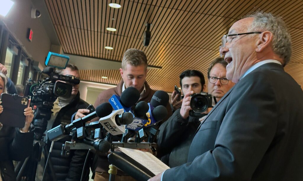 Liberal Supreme Court justices won't step away from Troupis forgery case