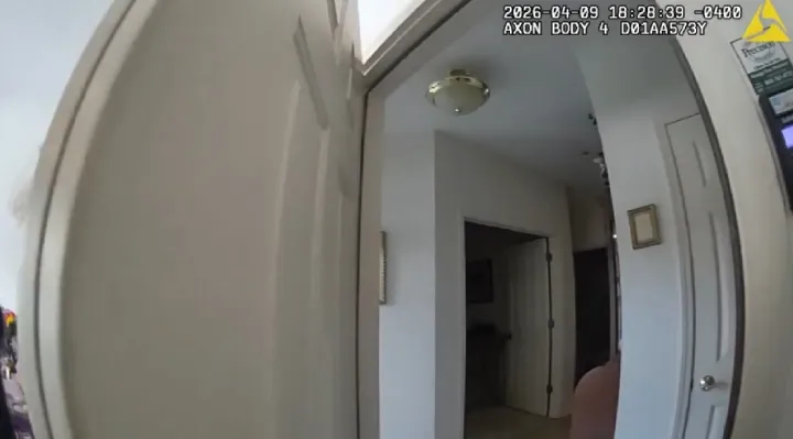 Police Were Called To Check On A 91-Year-Old Woman… They Found Her Busy Trying To Beat Her Video Game High Score