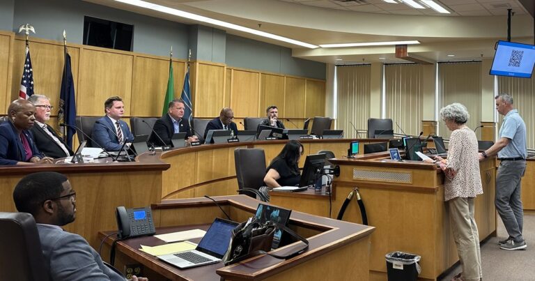 Lincoln City Council’s public hearing for proposed minimum wage ordinance focuses on youth wages