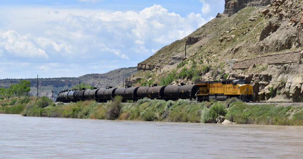 Feds pause Union Pacific-Norfolk Southern rail merger