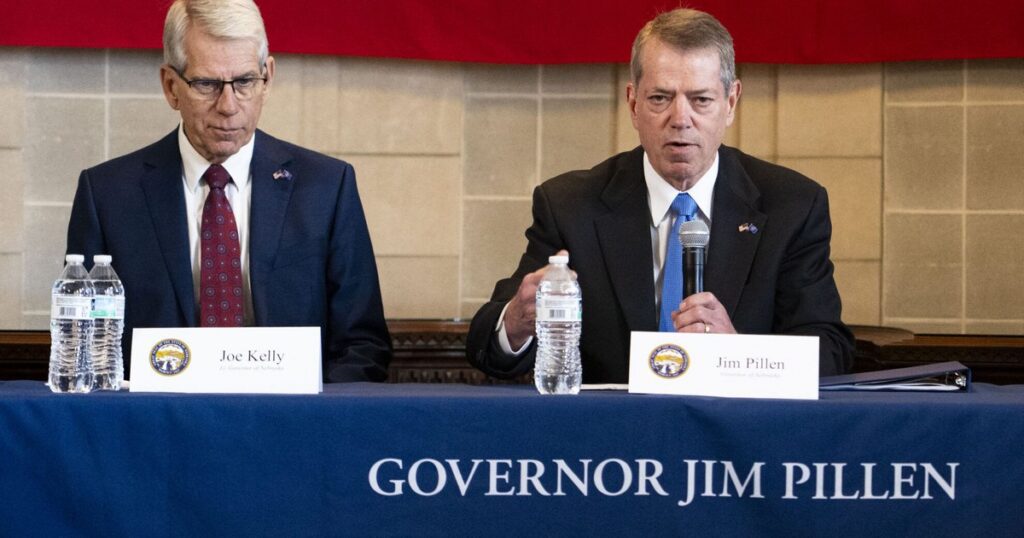 Nebraska’s governor doesn’t carry a state-issued phone. Critics call it an abuse of state disclosure laws