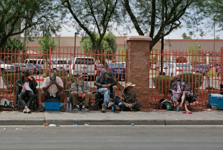 States’ approaches toward street homelessness have included imposing camping bans on public lands, setting mandates for local governments to enforce those bans and, in some cases, allowing property owners to sue their local government if they do not comply with enforcement of statewide camping bans. (Photo by Ronda Churchill for Nevada Current)