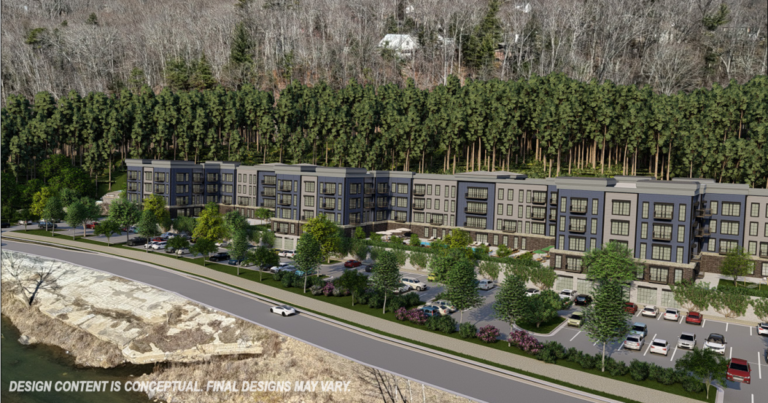 In the current proposal, the units on the far left do not have an emergency route to dry land. The Technical Review Committee wrote in a report that dry land access is "highly recommended, specifically when the proposed use is residential in nature and puts individual lives and housing at risk."