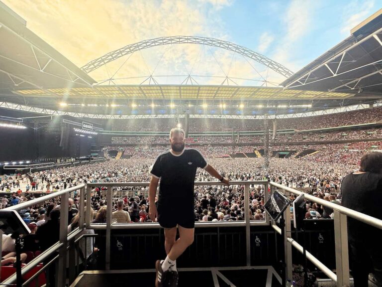 Air Guitar Aids in Delivering Live Music Experience to Deaf - Common Good News Bringing the thrill of live music to deaf audiences – with the help of air guitar
