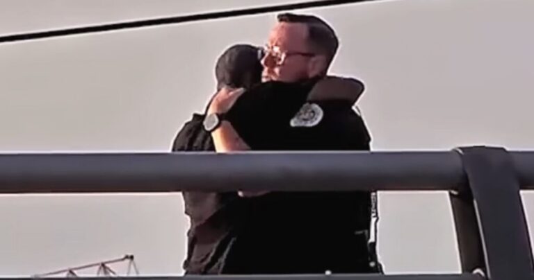 officer stops suicidal man from jumping off nashville bridge