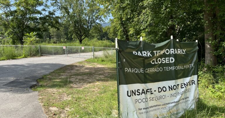 Swannanoa residents push for Owen Park repairs