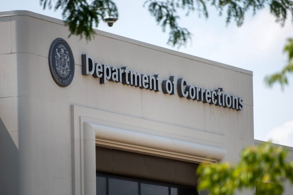 Judge sides with state in latest dispute over program for incarcerated moms
