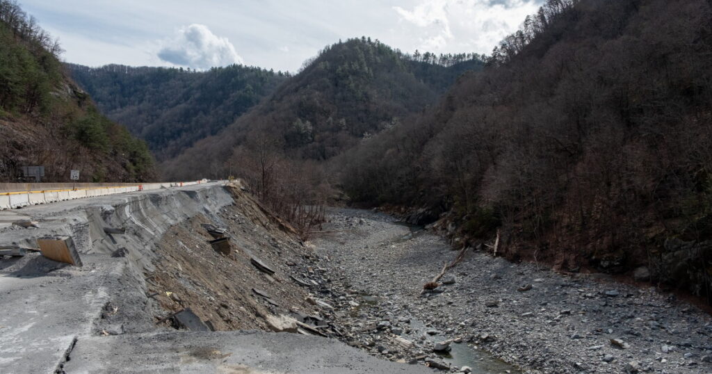 Pigeon River Gorge I-40 repairs nearly triple original estimate