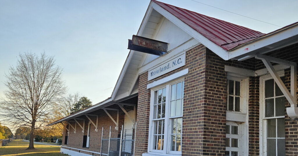 State could take over finances in troubled Robeson County town with overdue bills