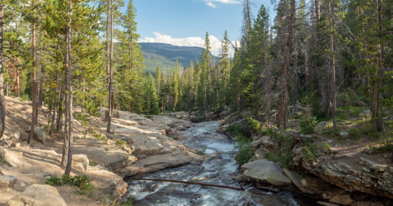 Western water supplies increasingly threatened by wildfires, new research finds